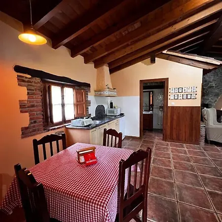 Acebos De Pena Cabarga, Cupula Experiencias Apartment *