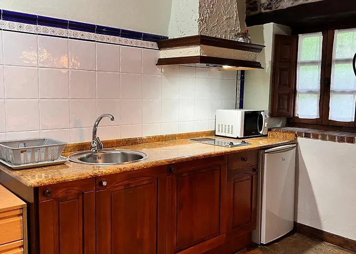 Acebos De Pena Cabarga, Cupula Experiencias Sobremazas