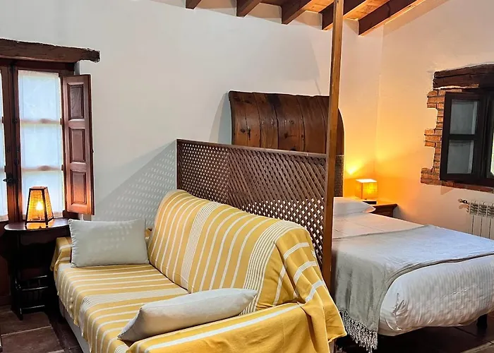 Acebos De Pena Cabarga, Cupula Experiencias