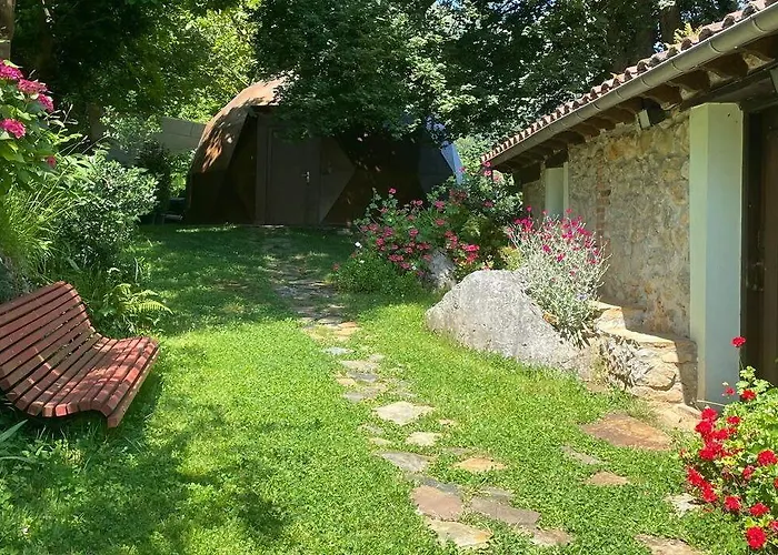 Acebos De Pena Cabarga, Cupula Experiencias